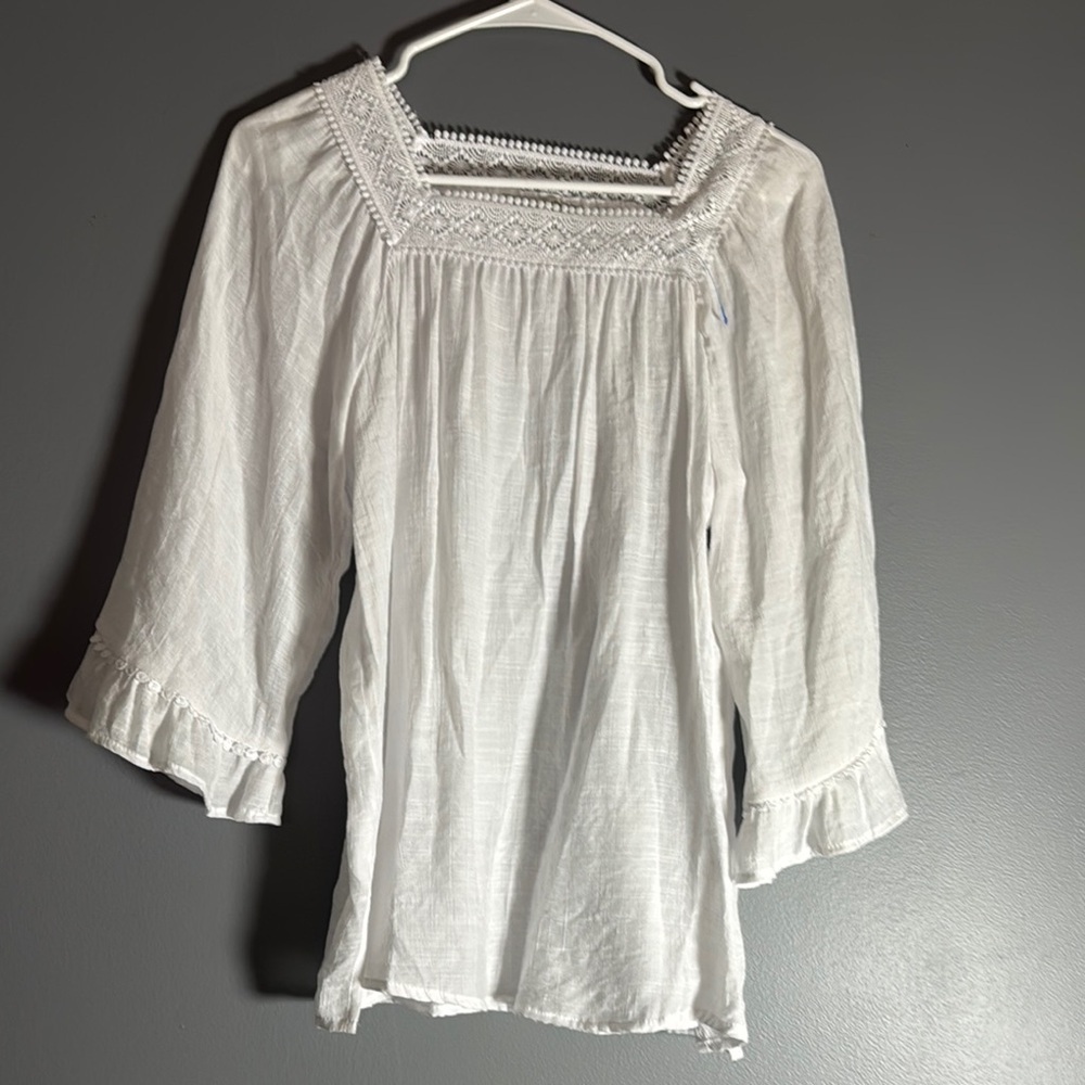 White Ruffled‎ Smocked Bell Sleeve Blouse
